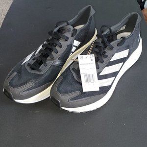 *NEW* Addidas Adizero Boston 11 *NEVER WORN*